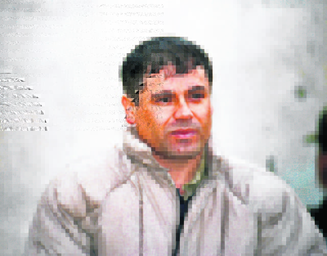 Joaquín Guzmán Loera, alias 'El Chapo Guzman',  después de su arresto y antes de escapar de la prisión.