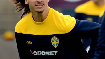 El astro sueco Zlatan Ibrahimo-vic está listo para el debut.