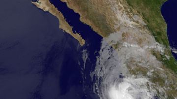 Imagen de archivo del huracán Bud. Se prevé que el meteoro será huracán cuando alcance la costa sur de México este viernes.