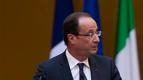 El presidente francés también se reunirá con el presidente italiano, Giorgio Napolitano.