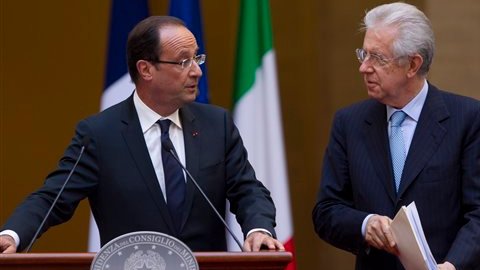 El presidente francés también se reunirá con el presidente italiano, Giorgio Napolitano.