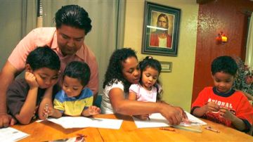 La www.hispanicfederation.org informa y asesora sobre agencias de salud para toda la familia.