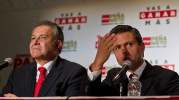 El candidato presidencial mexicano por el PRI, Enrique Peña Nieto, anuncia que de ser elegido, tendría a Oscar Naranjo como su asesor.