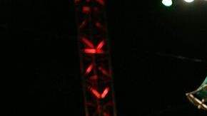 Julio Cesar Chavez Jr. celebra su victoria sobre Andy Lee.