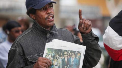 Un hombre habló ayer sobre el recuerdo que tiene de Rodney King, cuyo caso precedió a los Disturbios de Los Ángeles.