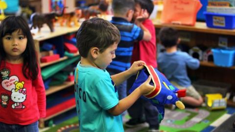 En el próximo ciclo escolar también se implementará en todas las primarias del distrito el programa de transición al kindergarten.