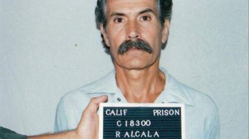 Ficha de la prisión de San Quintín, en California, de Rodney Alcalá, tomada el 2 de septiembre de 1997.