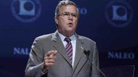 Jeb Bush, exgobernador de la Florida, fue uno de los varios ponentes republicanos que se presentó ayer ante la audiencia de NALEO, reunida en Lake Buena Vista.