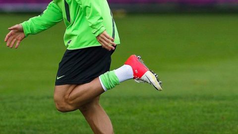 CR-7 se entrena a conciencia para el duelo de mañana contra España.