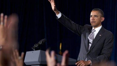 El equipo de Obama dice que la firma que dirigió Romney invirtió en empresas que enviaron empleos a China e India