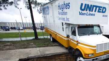 Debby  azota Florida con fuertes vientos y lluvias torrenciales.