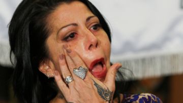 Alejandra Guzmán, el pasado abril, en una conferencia de prensa tras su ingreso en el hospital.