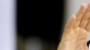 En la encuesta de la Universidad de Quinnipiac Obama obtuvo 6 puntos de ventaja frente al candidato republicano Mitt Romney, en Florida, 9 puntos en Ohio y 6 en Pensilvania.