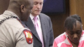 McClain ha estado bajo custodia de las autoridades desde que fue arrestada horas después de los hechos el 17 de abril.