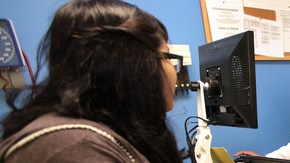 Miles de personas sin seguro contarán con servicios.