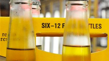 Corona entra a la familia de Budweiser.