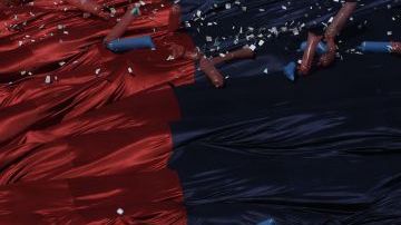 El San Lorenzo, uno de los denominados cinco 'grandes' del fútbol argentino, evitó el segundo descenso de su historia.