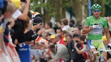 Sagan conquistó la más reciente etapa del tour.