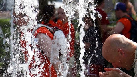 Se prevé que las temperaturas sean de 10 a 15 grados por encima de lo normal.