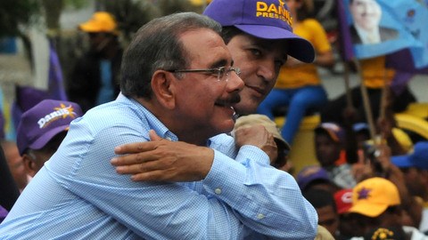 A Danilo Medina le piden ahora que frene en su gobierno la violencia familiar.