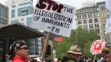 Grupos a favor de los inmigrantes ilegales.