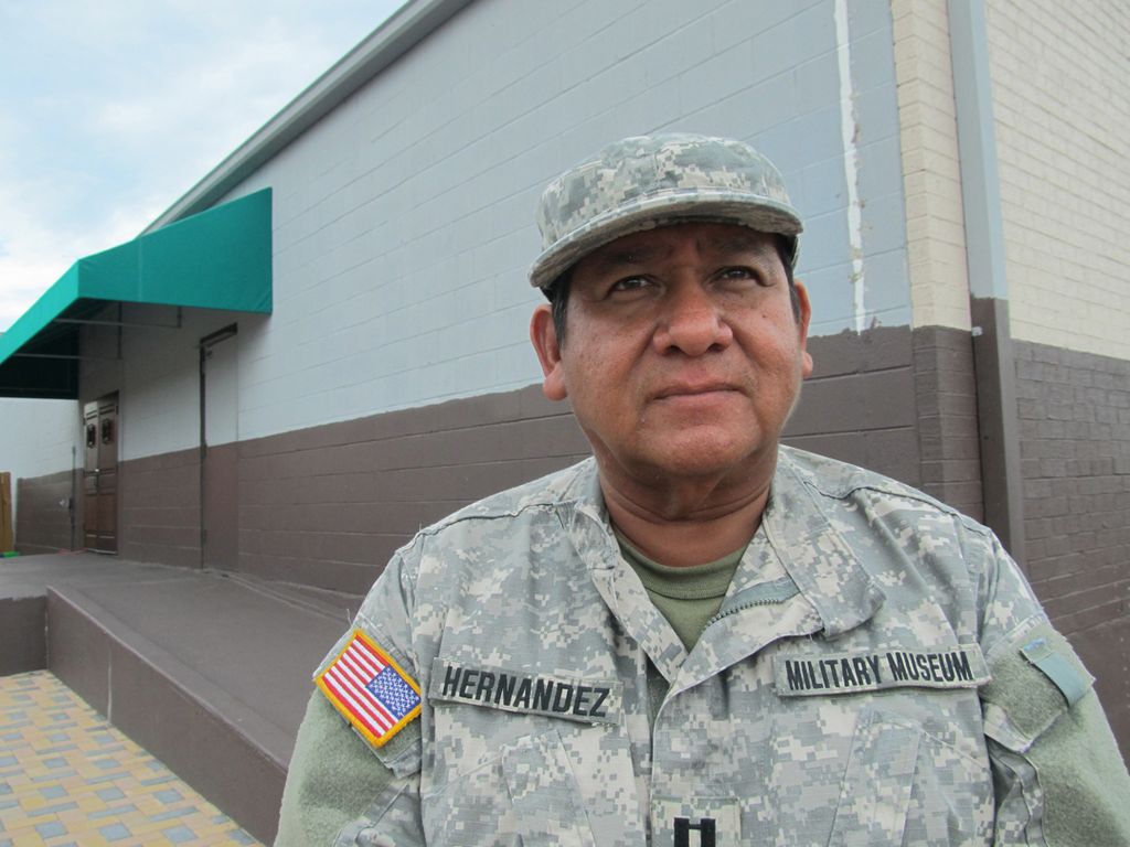Jesse Hernández sigue luchando por consolidar su Museo de la Guerra en el East End de Houston.