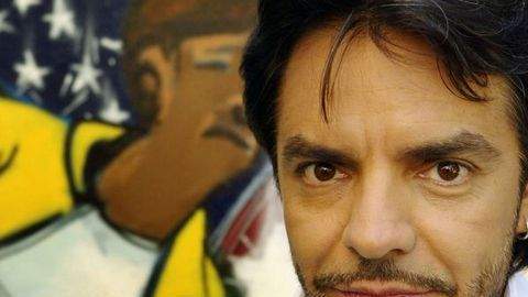 Eugenio Derbez contrajo matrimonio anoche con la cantante Alessandra Rosaldo.