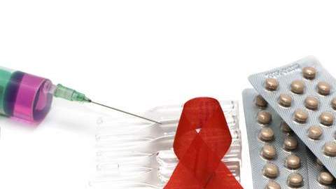 Hasta ahora la infección del VIH sigue siendo incurable pero la enfermedad puede controlarse con una terapia combinada que incluye varios fármacos antirretrovirales.