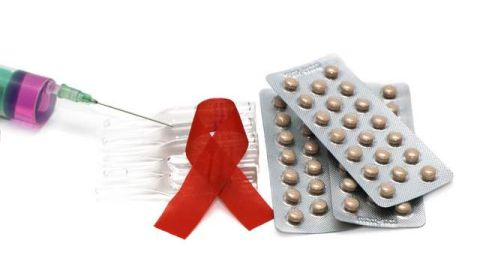 Hasta ahora la infección del VIH sigue siendo incurable pero la enfermedad puede controlarse con una terapia combinada que incluye varios fármacos antirretrovirales.