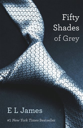 “Fifty Shades of Grey” trata sobre la relación erótica entre el millonario Christian Grey y la universitaria Anastasia Steel.