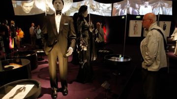 Uno de los trajes de la exposición es el de Pierce Brosnan en 'GoldenEye'.