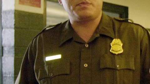 Raúl Villarreal en foto del 5 de junio de 2002, cuando todavía era agente de la Patrulla Fronteriza en San Diego.