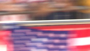 Lance Armstrong, aquí corriendo en un Tour de France, podría perder muy pronto los siete títulos que ganó en la prestigiosa prueba gala.