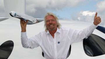 Richard Branson espera cobrar 200,000 dólares por viaje.