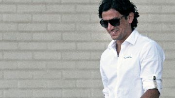 Tras al acuerdo, se pone fin a las especulaciones surgidas en los últimos días que señalaban la posibilidad de que Tino Costa abandonara el conjunto valenciano.