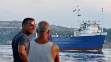 La llegada del  barco “Ana Cecilia” inaugura un servicio de envíos regulares sin precedentes en las últimas cinco décadas.