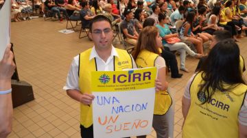 Concurrida participación en los talleres organizados por la Coalición de Illinois pro Derechos de Inmigrantes y Refugiados el sábado en la secundaria Benito Juárez.