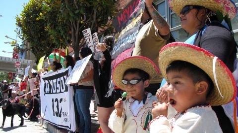 Ya en San Francisco los mexicanos se manifestaron en contra del proceso electoral en su país.