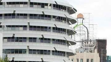 Octavio Pescador  se ha unido a la contienda por el Distrito 13, que abarca el famoso vecindario de Hollywood.