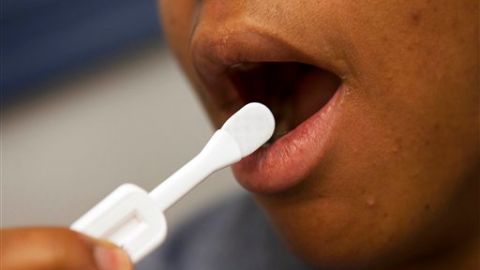 En Universidades de EEUU se ha comenzado a probar con tests de VIH orales entre otros avances.