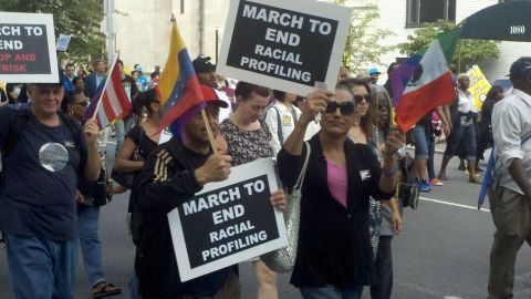 Sus detractores aseguran que "stop and frisk" tiene un perfil racial.