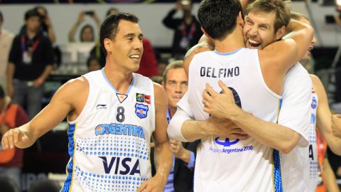 Pablo Prigioni probará suerte este año en la NBA.
