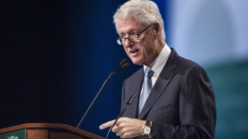 El expresidente estadounidense Bill Clinton pronuncia un discurso, ayer, en clausura de la XIX Conferencia Internacional sobre el Sida.