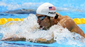 Phelps correrá los 200 estilo libre en la piscina olímpica, la misma que lo vio sufrir en el octavo carril el sábado.