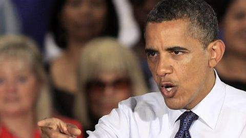 Obama afirma que las propuestas económicas de su rival republicano Mitt Romney significarían reducciones para los más ricos y más costos para todos los demás.