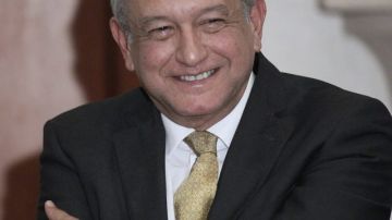 Andrés Manuel López Obrador dijo ayer que el PRI  usó dinero para tratar de comprar la presidencia.