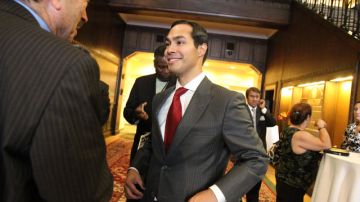 Julian Castro, el alcalde de San Antonio Texas, cuando asistía a la Cámara de Comercio Hispana de Los Ángeles, en California.