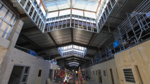 En la construcción serán empleados casi 5,500 trabajadores y favorecerá la economía de Stockton.