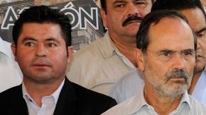 Presidentes de los Comités Directivos Estatales del PAN entregaron ayer un documento donde proponen mejoras para el partido.