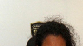 María del Carmen Ríos García izq y su hermana Yesenia Mayela Maciel fueron detenidas en Toluca.